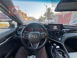 تۆیۆتا کامری